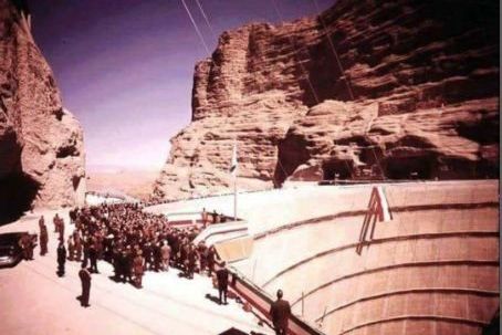 After 73 Years Of Development Plans, Iran Still Struggles