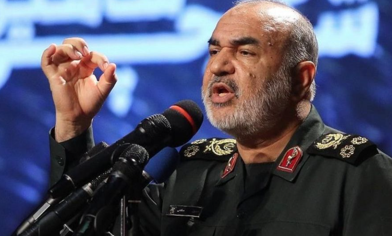 قائد الحرس الثوري الإيراني يتوعد بتسليح الضفة الغربية ضد الإسرائيليين