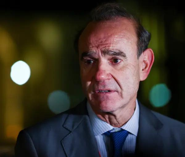 إنريكي مورا إلى إيران مرة أخرى.. ووفد قطري يلتقي مسؤولين إيرانيين في طهران