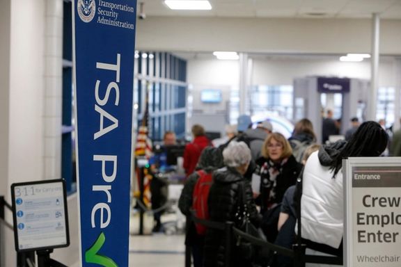 واشینگتن پست: مسافران پیش از پرواز به واشینگتن، با بازرسیهای اضافی مواجه میشوند