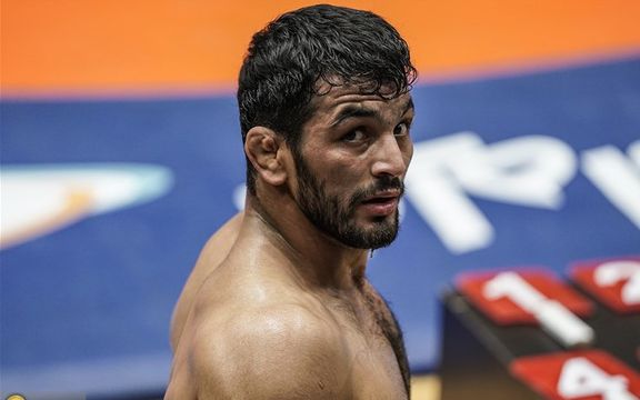 روایت تازه از شکست حسن یزدانی: خودش خواست با سنگینوزن سرشاخ شود، دبیر چیزی نگفت