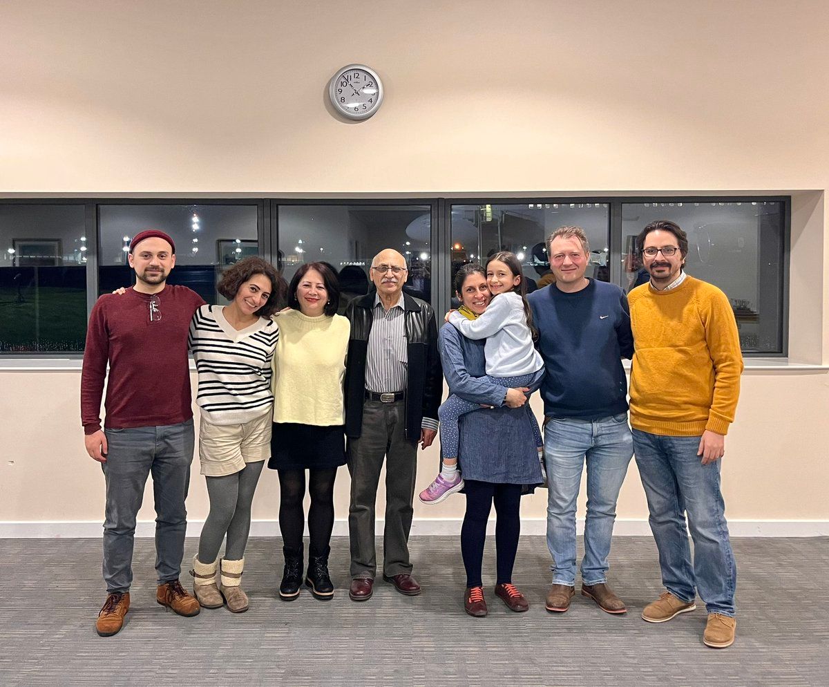 نازنين زاغري وأنوشه آشوري يصلان إلى بريطانيا بعد إطلاق سراحهما من سجون إيران