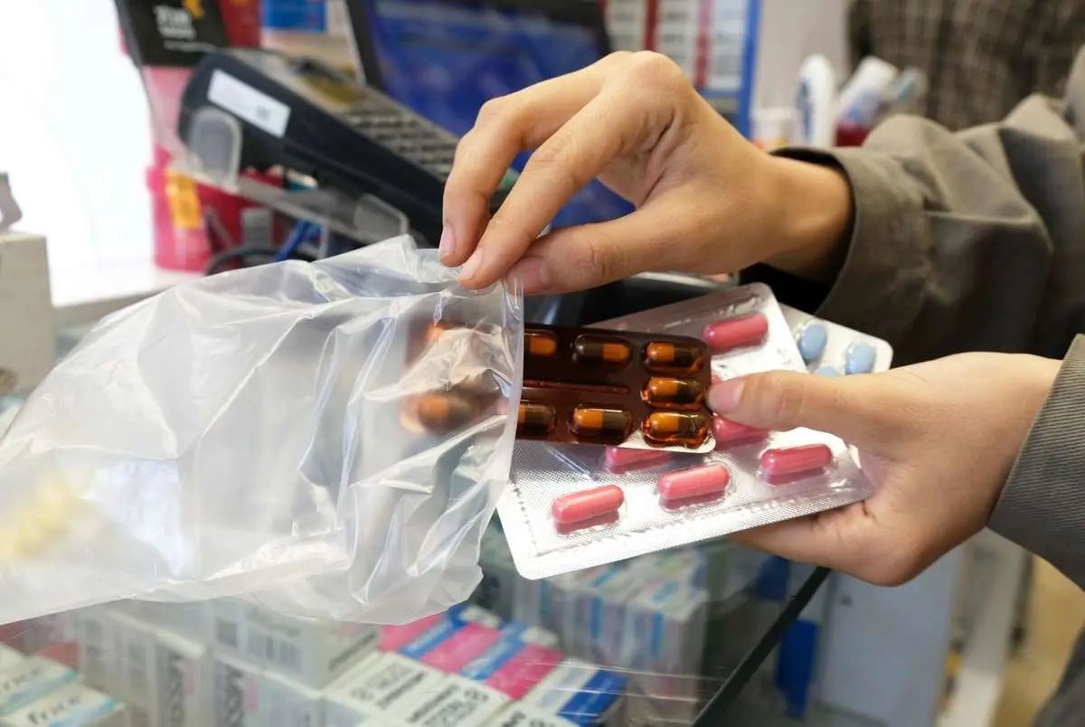 Rising prices, medicine shortages hit Iran after sanctions return