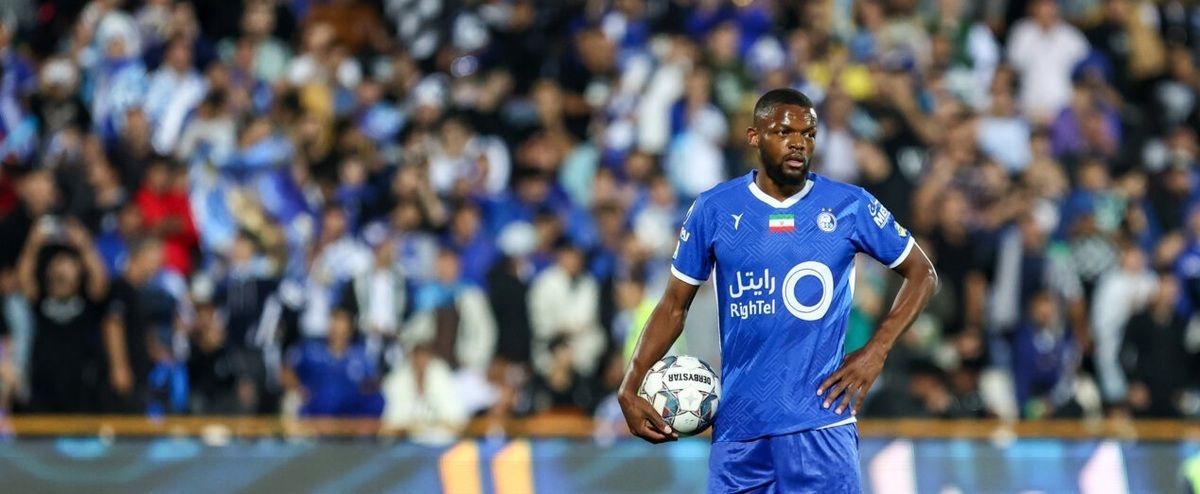 در اثر واردشدن شوک؛ ستاره فرانسوی استقلال بینایی چشم چپ خود را از دست داد