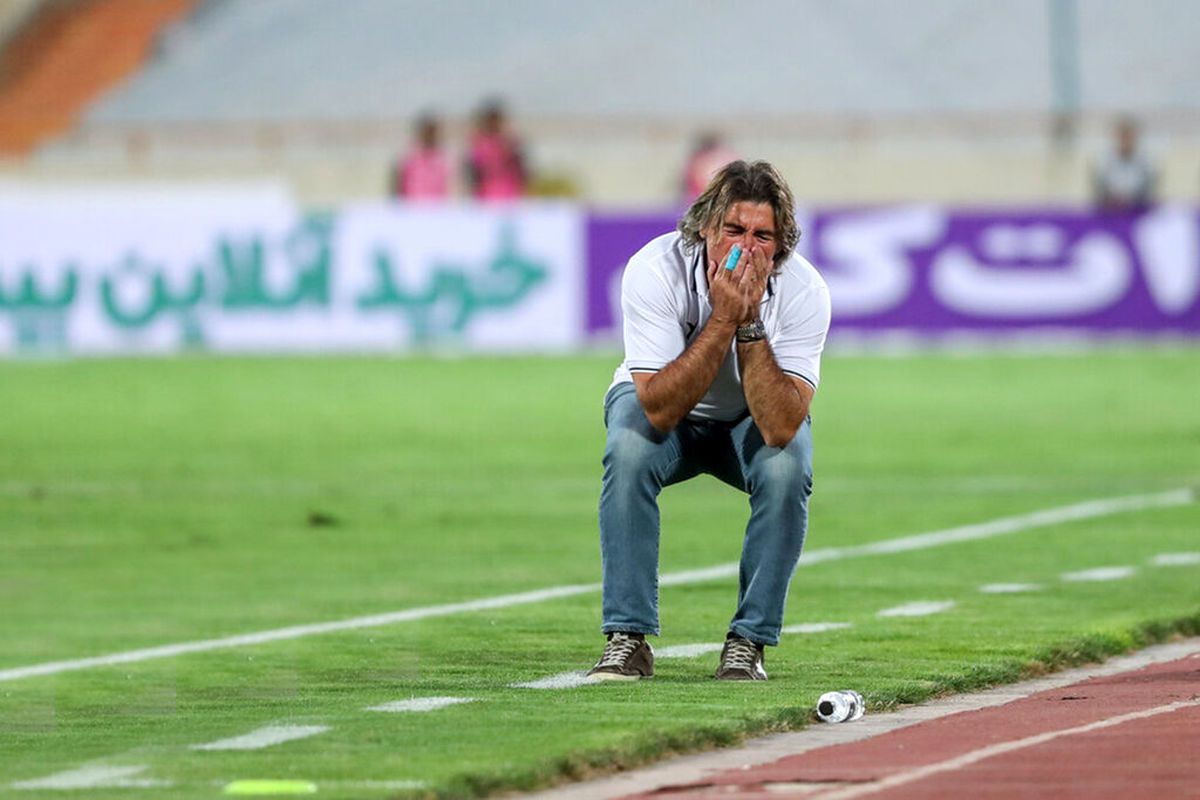 پاسخ استقلال به ساپینتو: هیچ‌کاری نمی‌تواند بکند، موضوع توسط افراد خاصی طراحی شده