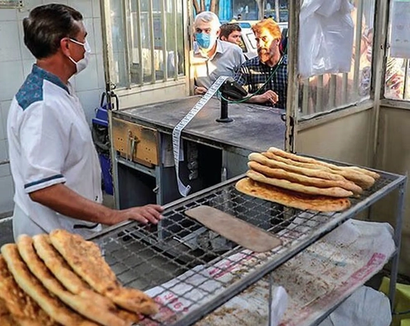 مسؤول إيراني: ارتفاع أسعار الخبز بنسبة 52 % في طهران