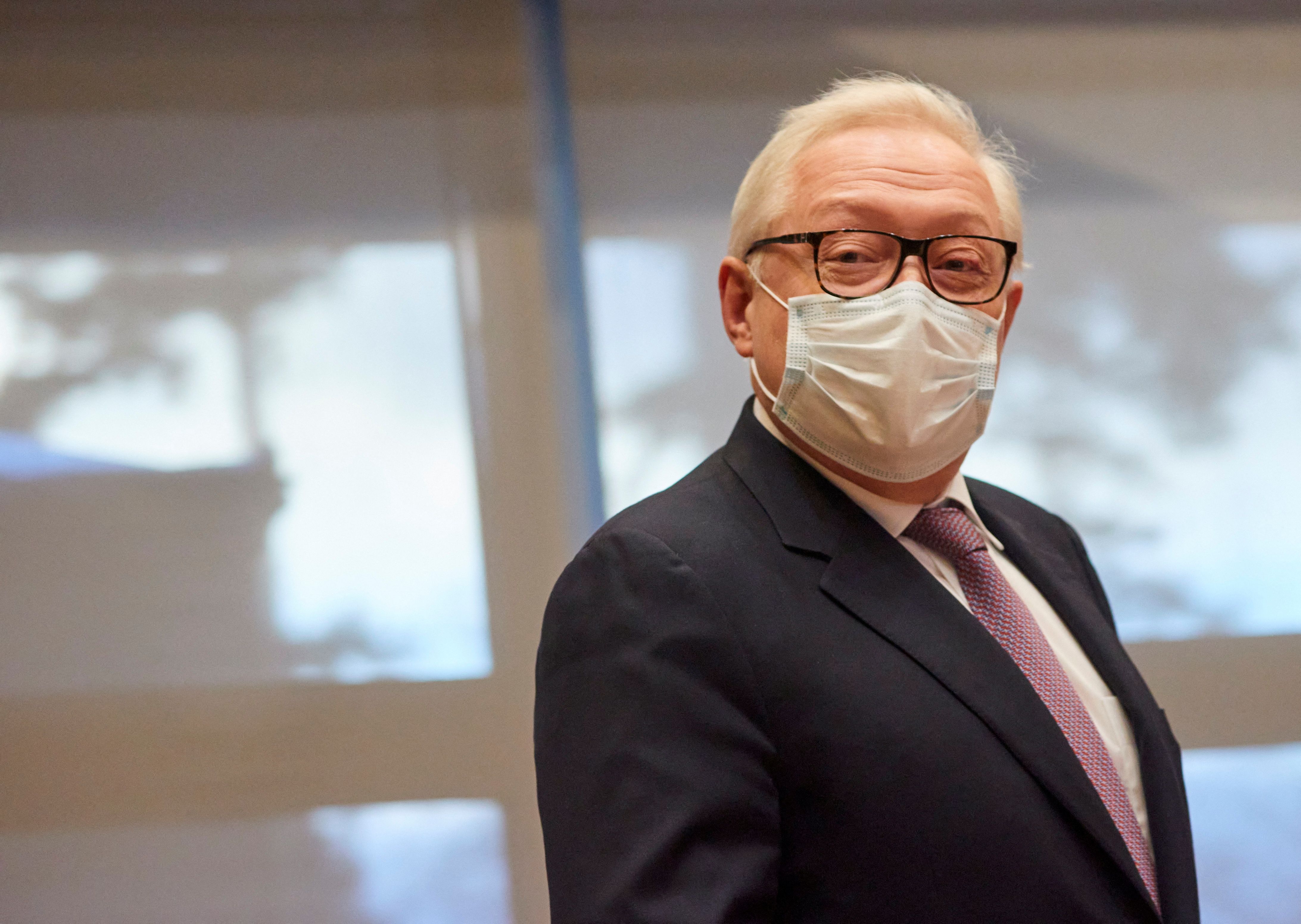 معاون وزیر خارجه روسیه: شانس رسیدن به توافق بیشتر شده اما حل بعضی از موضوع‌ها مشکل است