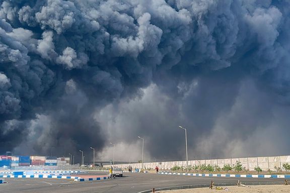 مقامهای امنیتی خبرنگاران محلی را تهدید کردند درباره انفجار بندرعباس گزارش منتشر نکنند