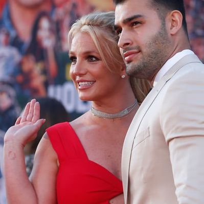 بریتنی اسپیرز برای جشن گرفتن نامزدی با سام اصغری اینستاگرامش را غیرفعال کرد