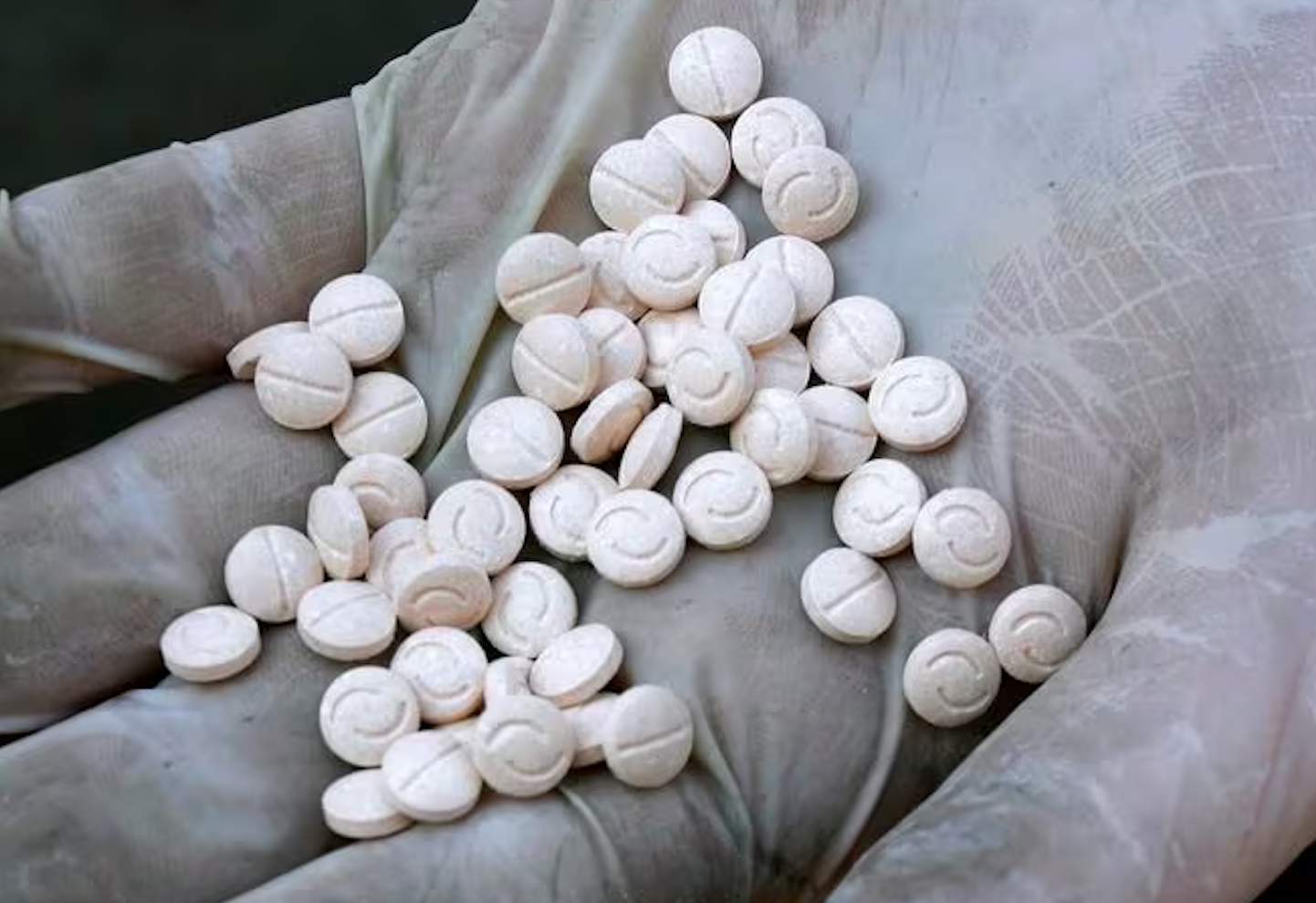 الأردن يشن غارات جوية على مخابئ تجار مخدرات مرتبطين بإيران في سوريا