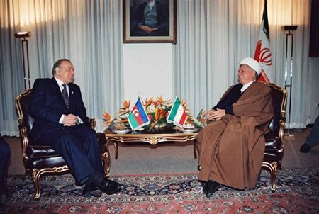 Haydar Aliyev and Akbar Hashemi Rafsanjani in early 1990s