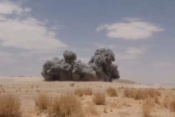 Houthis seize key Red Sea city as US prepares for prolonged Iran war