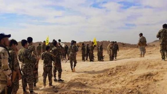 بلومبرگ از اعزام چند هزار شبهنظامی جمهوری اسلامی به مناطق مرزی لبنان و سوریه خبر داد