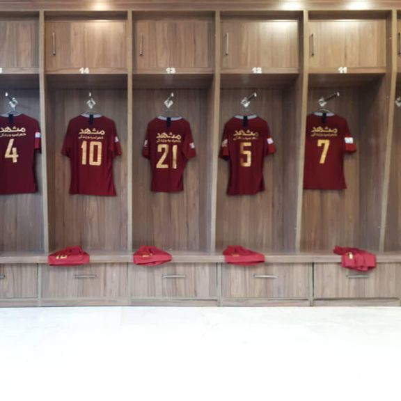 دعوا و درگیری در رختکن تیم لیگ برتری !