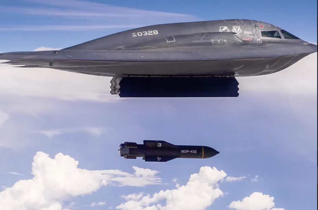 آمریکا در حال جایگزینی و انبار کردن بمب‌های سنگرشکنی است که در جنگ ۱۲روزه به کار برد