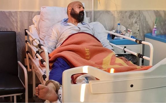 خالد پیرزاده با وجود اخطار پزشکان پس از عمل به زندان منتقل و دچار خونریزی شده است