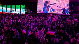 عادیسازی با پولپاشی؛ نقش حامیان مالی در «نمایش ایرانِ نرمال» پس از جنگ