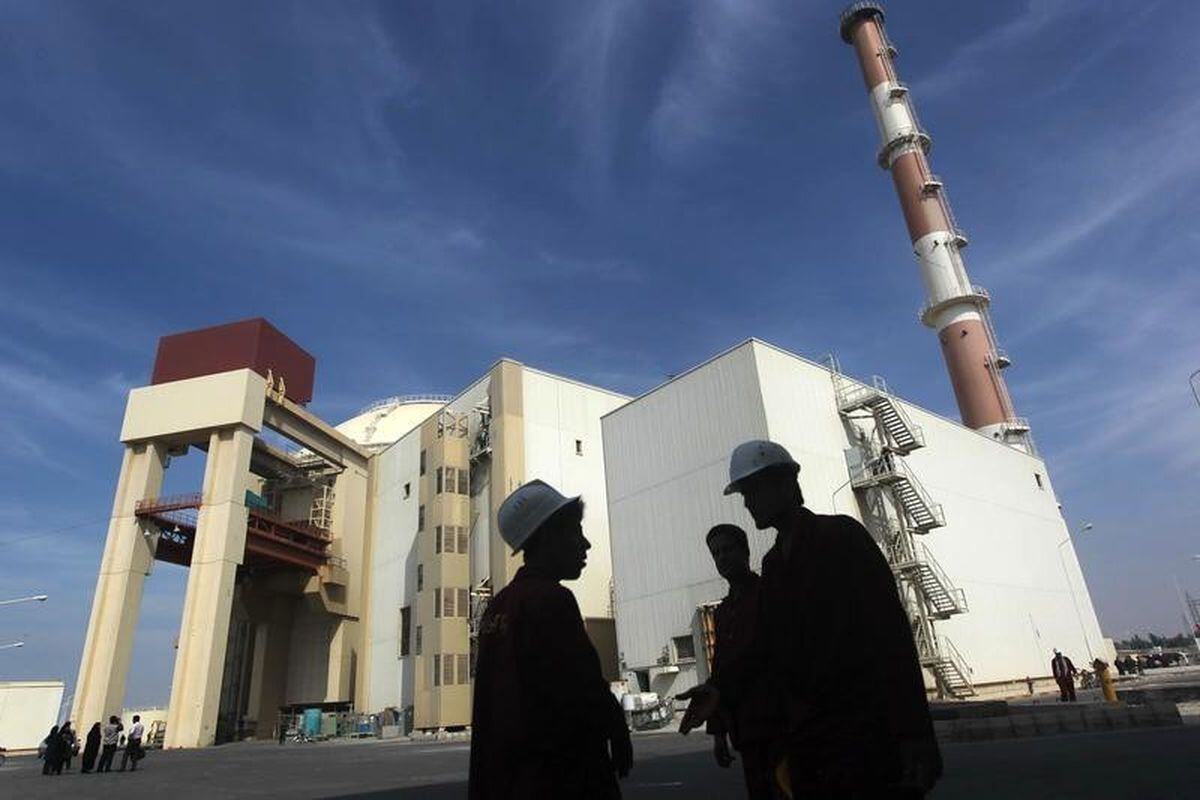 Workers at a nuclear site in Iran