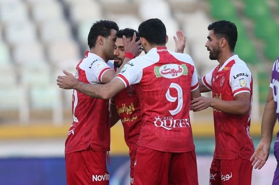 هوادار ۰-۲ پرسپولیس؛ شاگردان اوسمار بدون تماشاگر به صدر جدول رسیدند