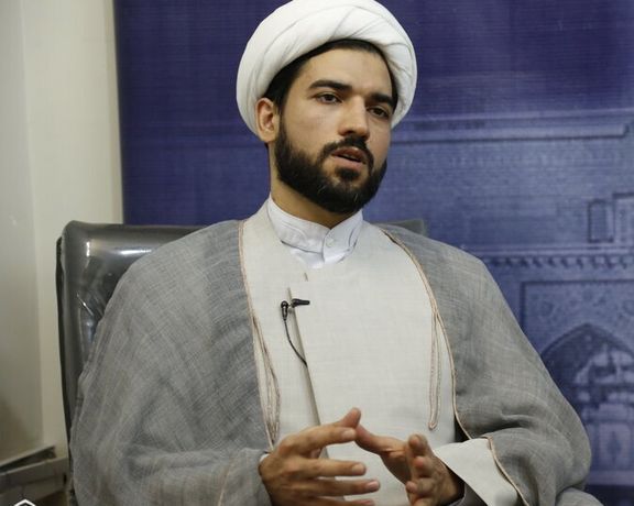 روحانی و داور فوتبال: در مدرسه فوتبال به نوجوانان لولهکشی آموزش میدهیم