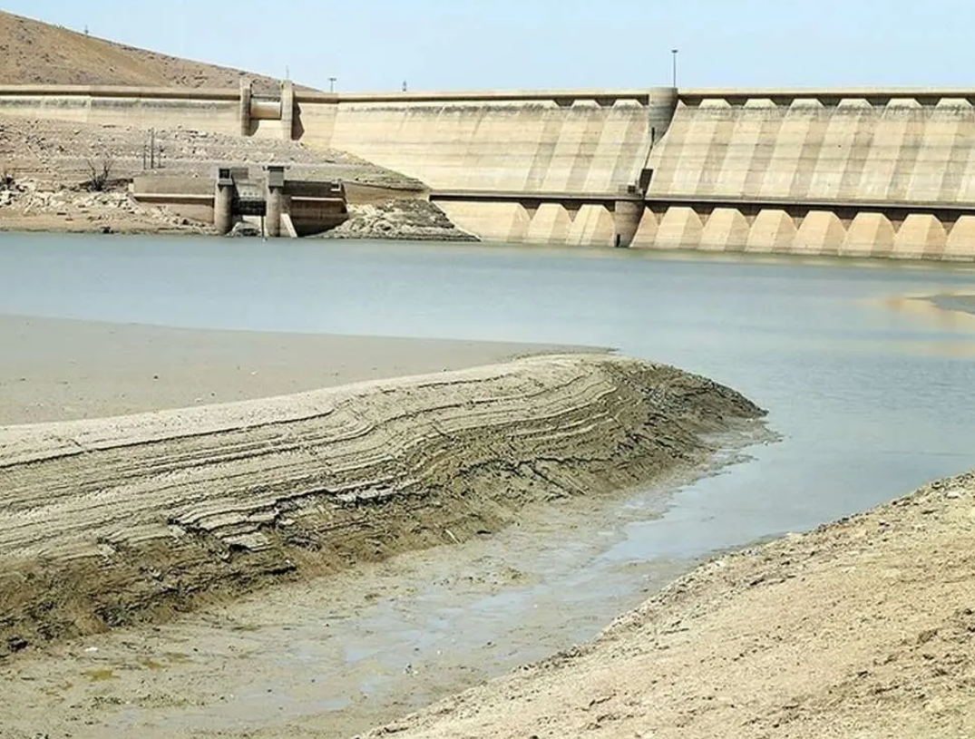 ذخیره سد کرج تنها برای تامین دو هفته آب شرب تهران کافی است