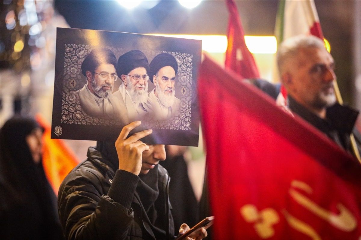 IRGC-linked outlet promotes nuclear bomb as popular demand