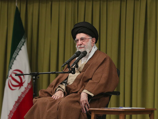 المرشد الإيراني:يقولون فقدتم قواتكم الوكيلة في المنطقة ونحن لا نمتلك وكلاء أصلاً