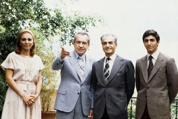 (From left) Iran’s Queen Farah Pahlavi, former US president Richard Nixon, late King Mohammad Reza Pahlavi, and exiled crown prince Reza Pahlavi