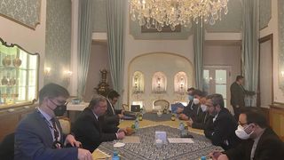 Some Iran Lawmakers Defend Nuclear Negotiators Against Hardliners