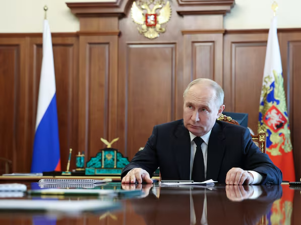 پوتین: روسیه ممکن است تولید موشک‌های میان‌برد را از سر بگیرد