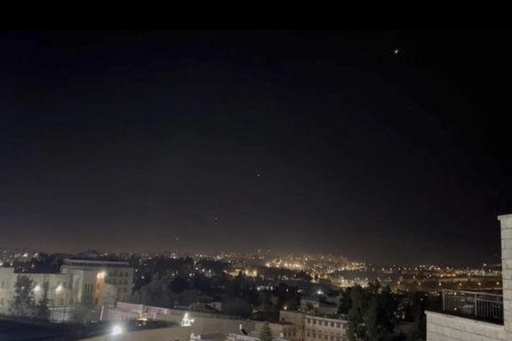 زنیدپور، بازیکن سابق تیم ملی: هموطن، رژیم آخوندی این جنگ را برای بقای خودش شروع کرده