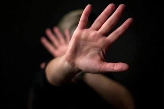 بدافع "الشرف".. مقتل فتاة على يد عمها في إيران