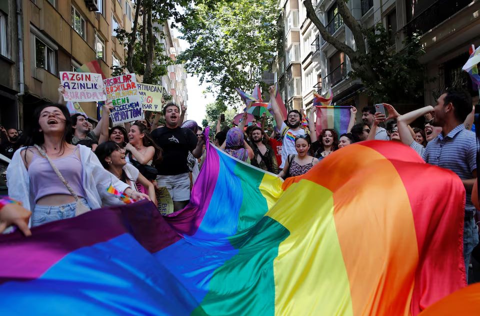 تجمع اعضای ال‌جی‌بی‌تی+ در ترکیه