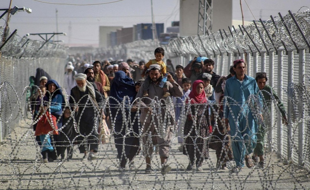سی‌ان‌ان: ایران در ۱۶ روز بیش از نیم میلیون افغانستانی را اخراج کرد
