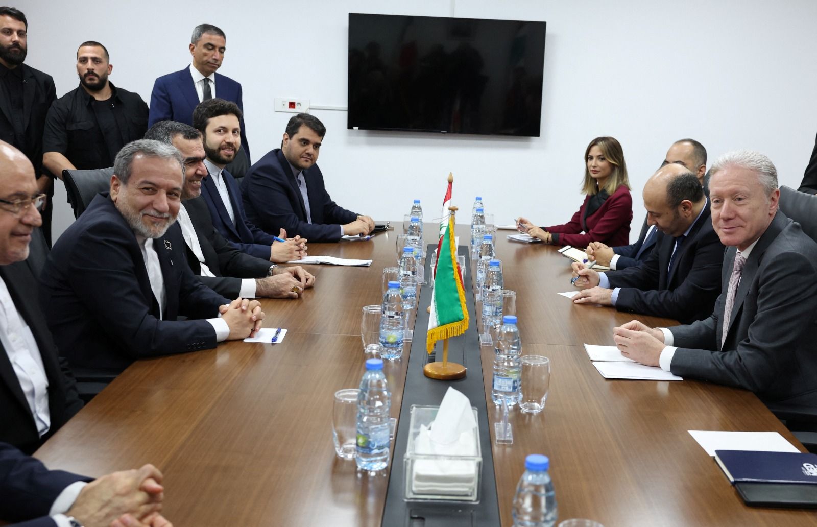 Iranian FM visits Beirut, vows to respect Lebanese sovereignty 