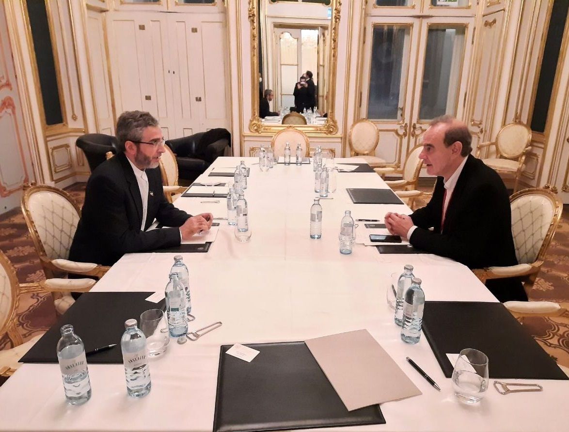 مفاوضات إحياء الاتفاق النووي؛ الرد الإيراني يصل إلى الاتحاد الأوروبي.. وواشنطن تحذر 