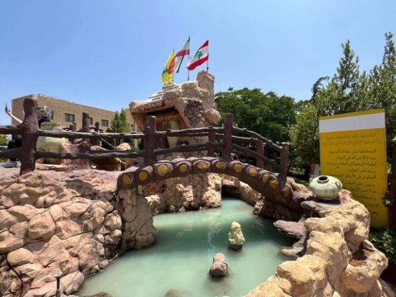 پرچم اسرائیل بر بالای «باغ ایران» در جنوب لبنان به اهتزاز درآمد