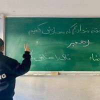 نسلی که پیش از «بالغ شدن» معترض شد؛ نوجوانان ایران در میانه ترس، خشم و بیآیندگی