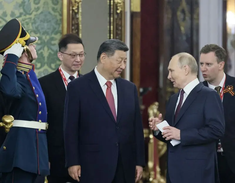 دیدار پوتین و شی در کرملین؛ رییس‌جمهوری روسیه: همراه چین در برابر نئونازیسم ایستاده‌ایم