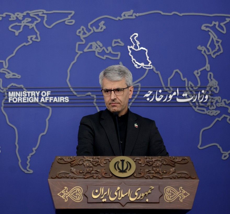 بقائی، سخنگوی وزارت خارجه، حمله به فرودگاه بین‌المللی صنعا را محکوم کرد