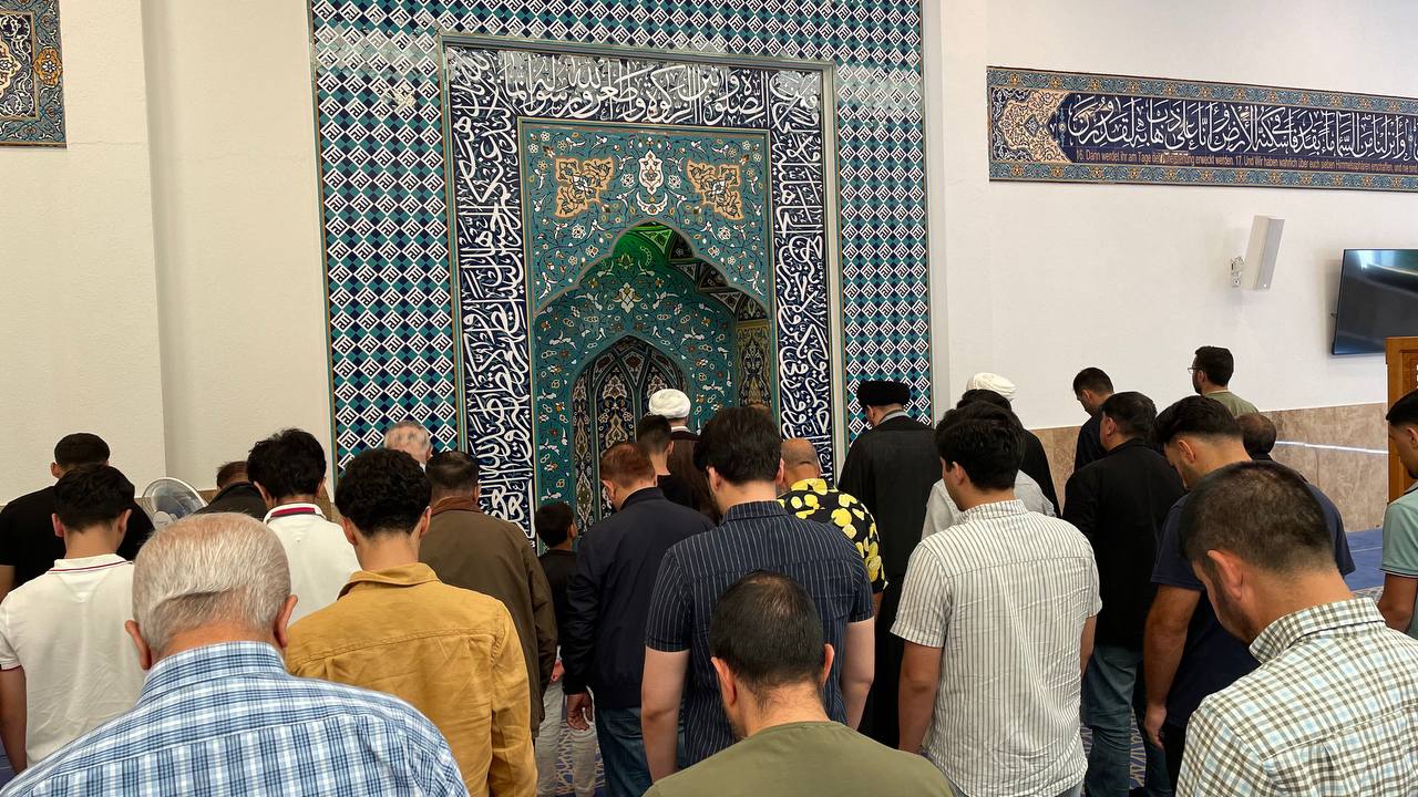 Friday prayers at the Center for Islamic Culture Frankfurt's mosque  (August 2023)
