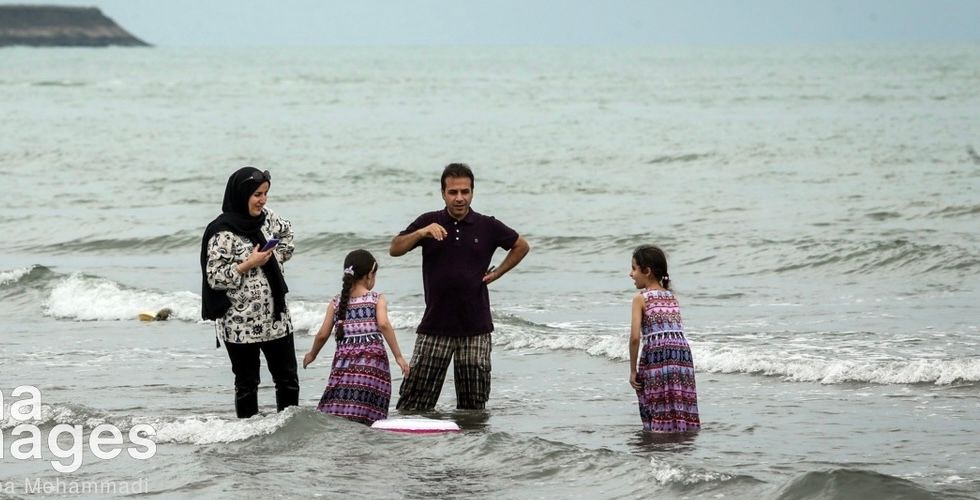 Holiday photos that garnered 40 million views on Persian X