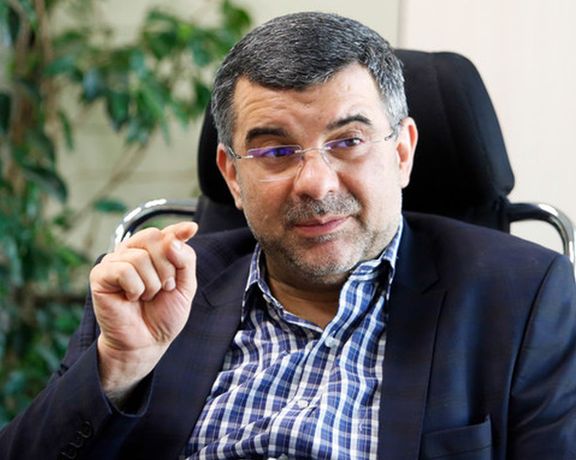 ایرج حریرچی: در اغلب شهرها مراکز واکسیناسیون در نیمی از ساعات کاری خود مراجعه کننده ندارند