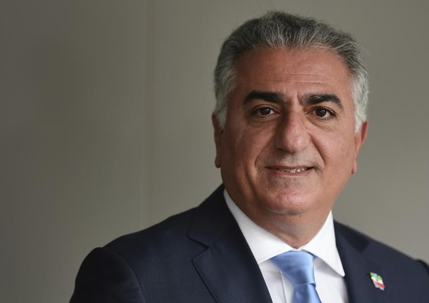 ولي عهد إيران السابق يطالب بأقصى قدر من الضغط الدبلوماسي ضد طهران لوقف الإعدامات