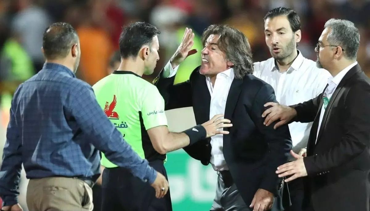 ۴ ماه محرومیت و جریمه ۱۰ درصدی؛ کمیته انضباطی ساپینتو را نقره‌داغ کرد