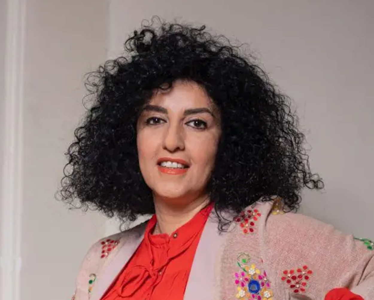 زندانیان هم‌بند نرگس محمدی خواستار رسیدگی پزشکی فوری به این زندانی سیاسی شدند