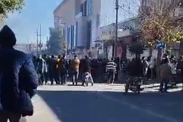 إيران على صفيح ساخن.. الاحتجاجات مستمرة لليوم الرابع وإطلاق نار واعتقالات وصدى دولي متصاعد