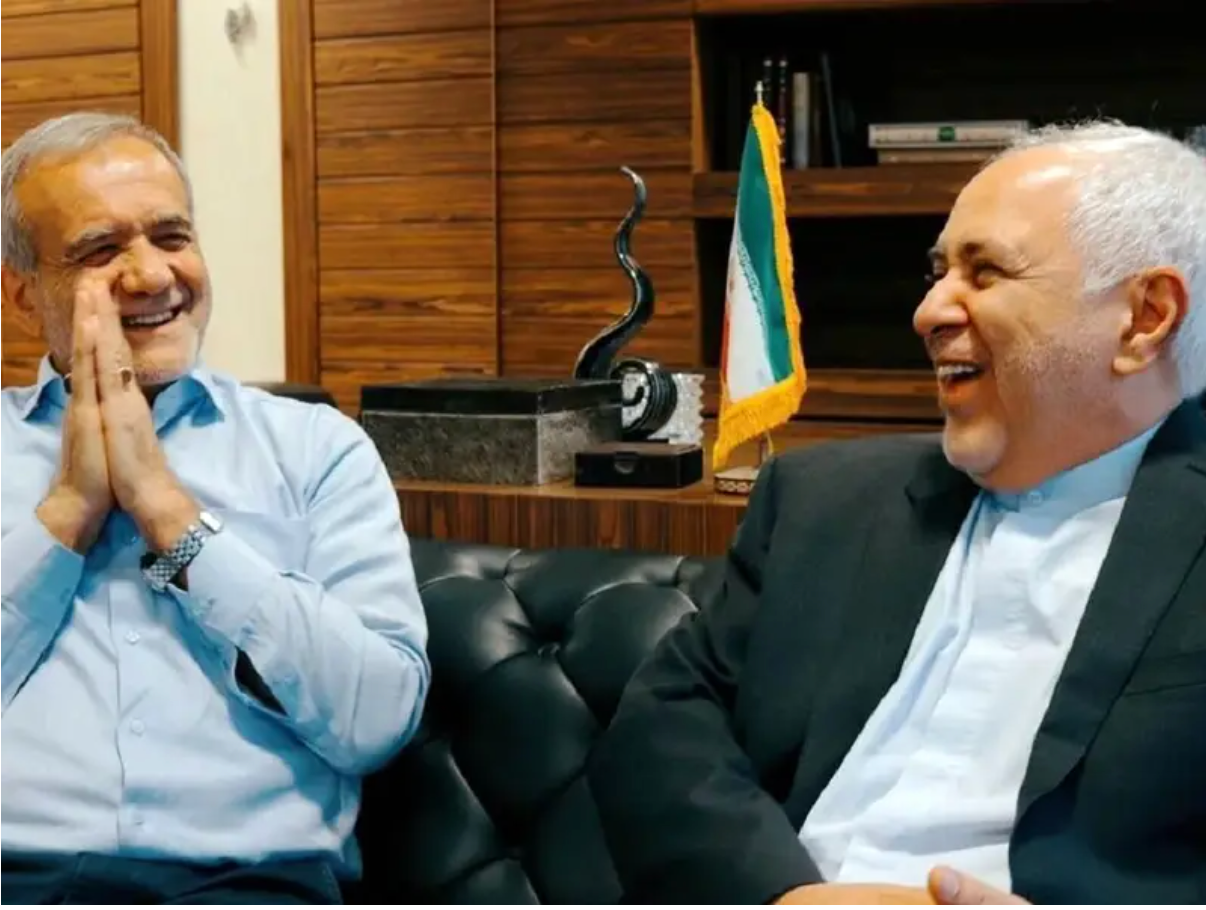 الولاء للرئيس واتباع نهجه شرط أساسي.. "ظريف" يوضح آلية اختيار وزراء حكومة بزشكيان