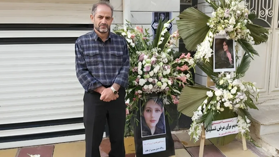 نمایندگان پارلمان اروپا: ایران خانواده مهسا امینی را برای ساکت کردن آنها ممنوع الخروج کرد