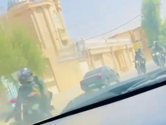 أهالي زاهدان يتظاهرون ويهتفون ضد النظام الإيراني.. رغم الإجراءات الأمنية المشددة